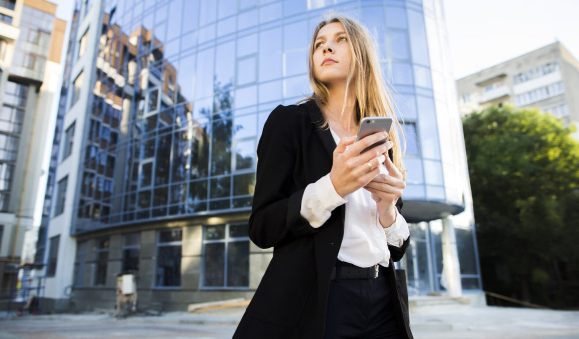 rsz businesswoman looking away low angle shot